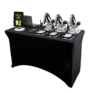 Exhibition booth with robotic displays